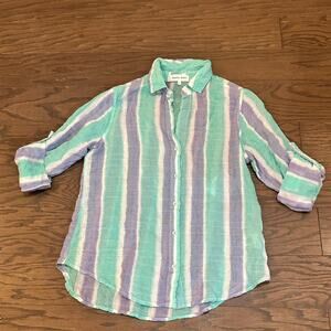 Bella Dahl Button Down Light Top with Roll Up Sleeves Size Small NWT